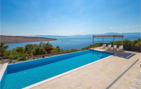 Nice home in Kraljevica with Outdoor swimming pool, WiFi and 5 Bedrooms